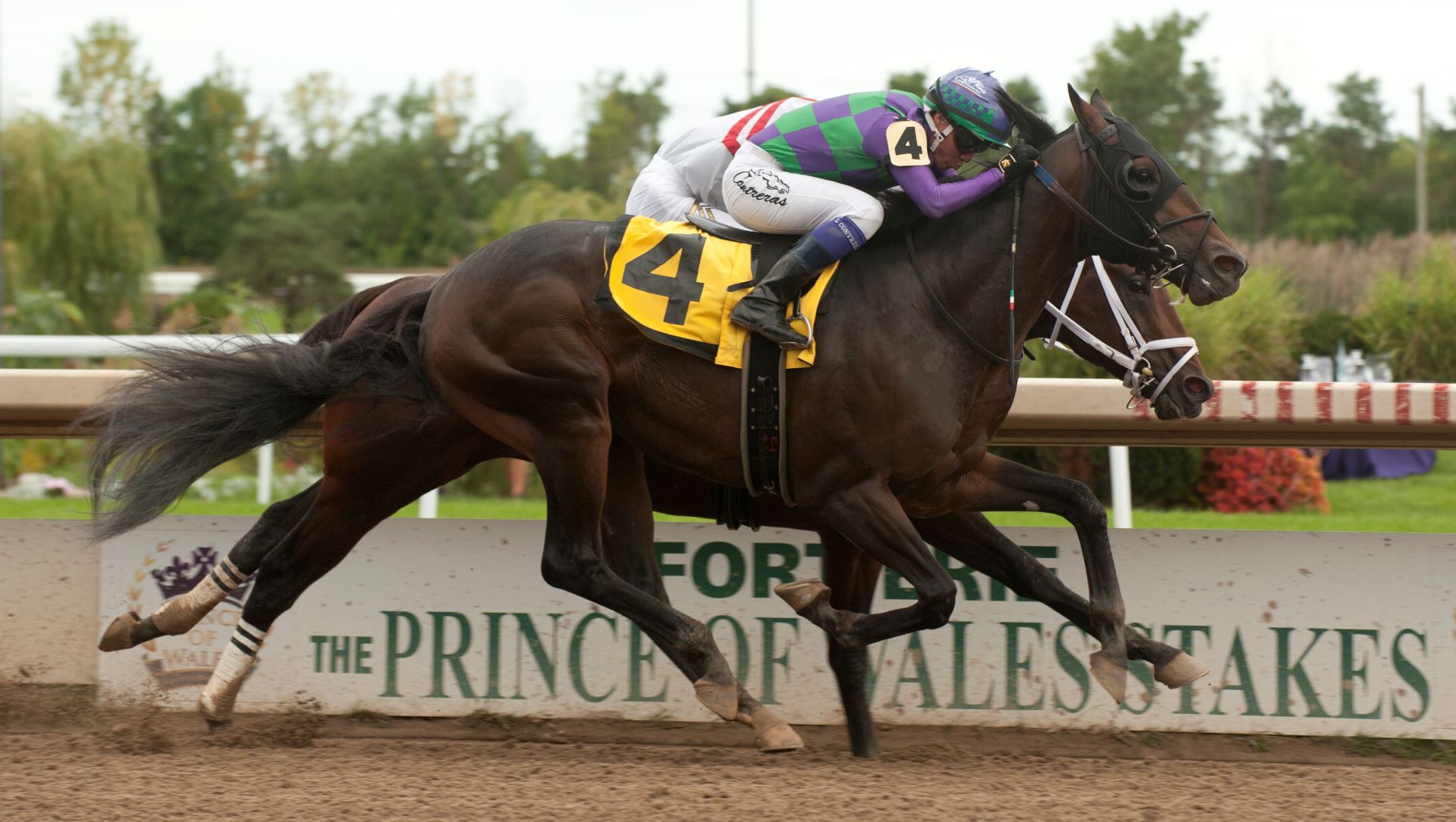Bossy Holiday Improves to Win $100,000 Lake Erie