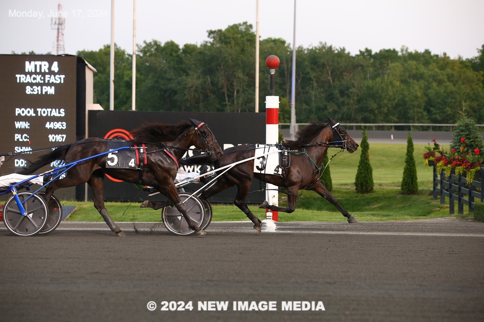 R Liza wins second straight OSS Gold series race to remain perfect to begin year