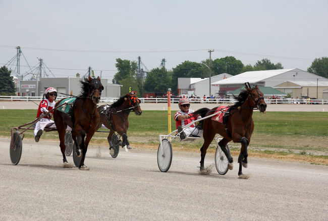 2020 Dresden Finale Features OSS Twin Bill